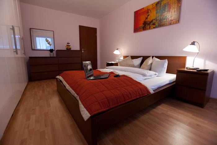 Apartments Hotel Petersburg Dusseldorf Ngoại thất bức ảnh