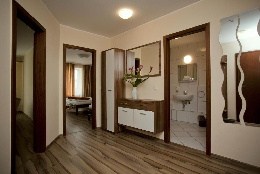 Apartments Hotel Petersburg Dusseldorf Phòng bức ảnh